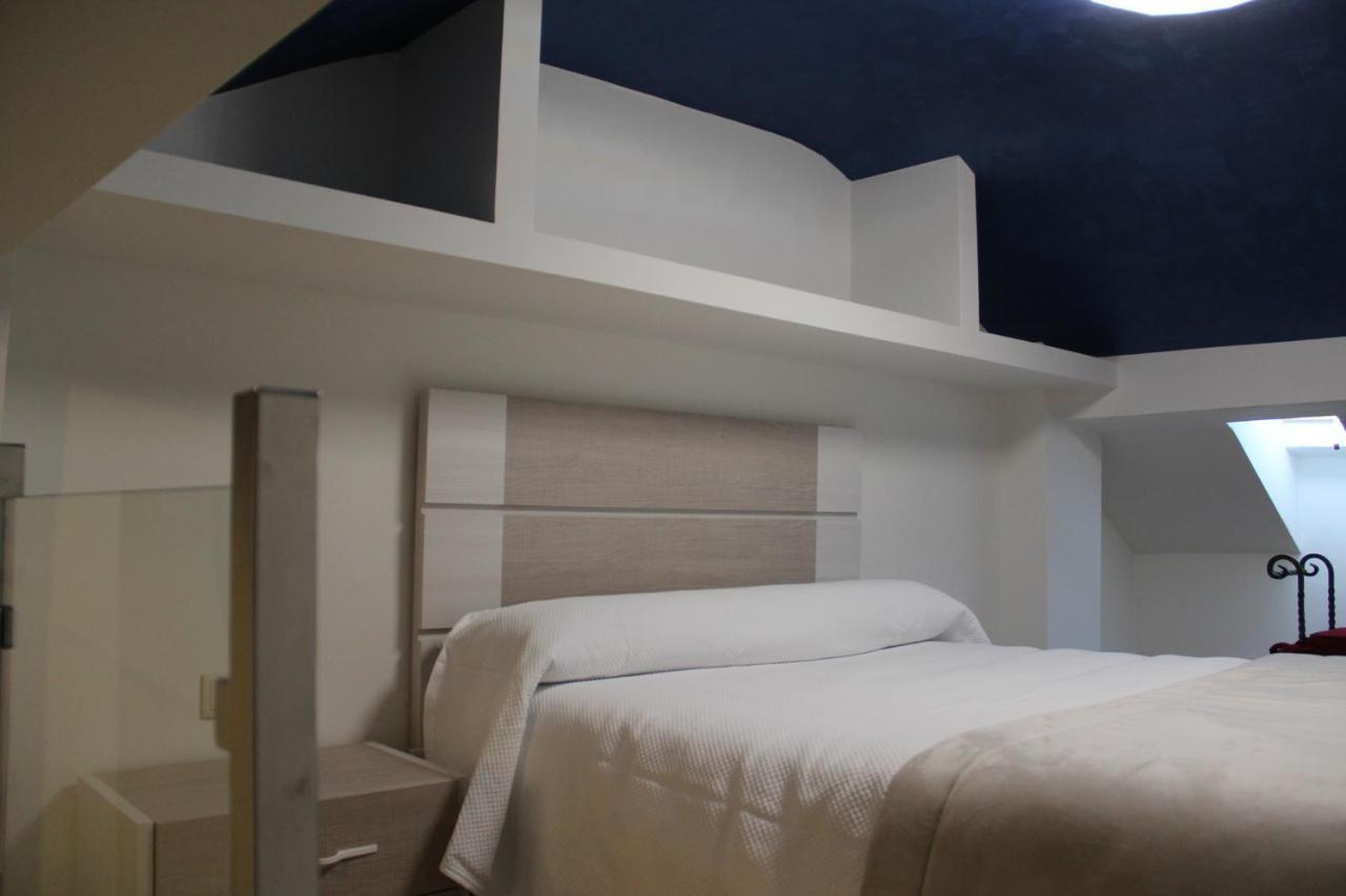 Hostal Poeta Machado Баеса Екстер'єр фото