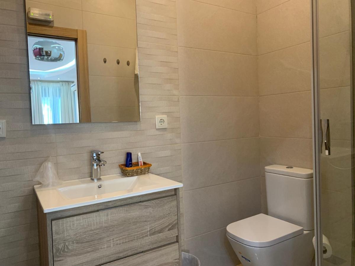 Hostal Poeta Machado Баеса Екстер'єр фото