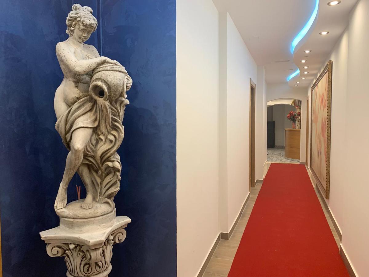 Hostal Poeta Machado Баеса Екстер'єр фото