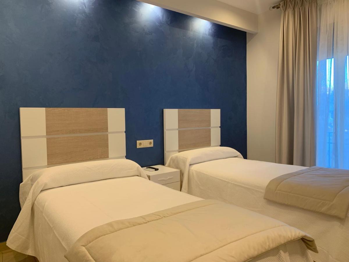 Hostal Poeta Machado Баеса Екстер'єр фото